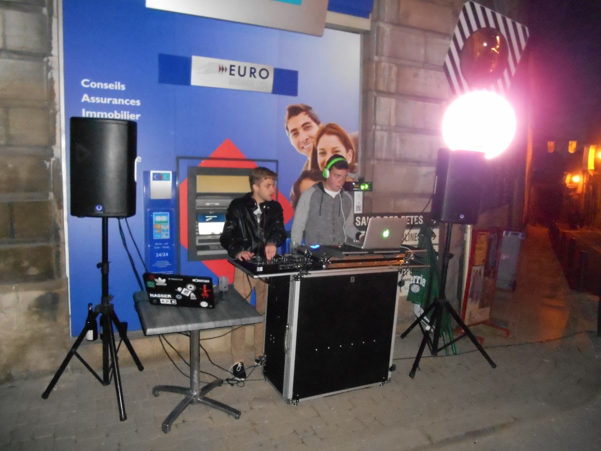 medialibrary/2015/09/fete_de_la_musique_spontan_und_frei.JPG
